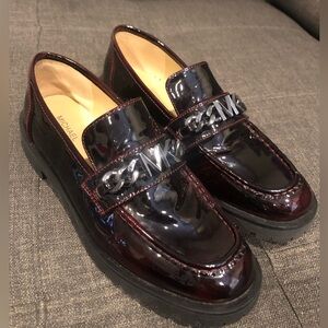 Michael Kors size 7 patent deep red leather Blaine loafers